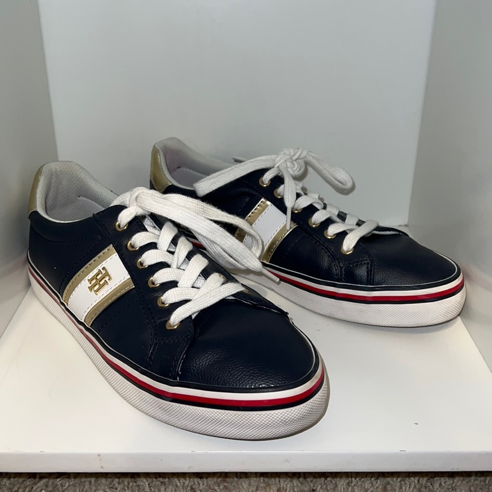 Tommy Hilfiger shoes